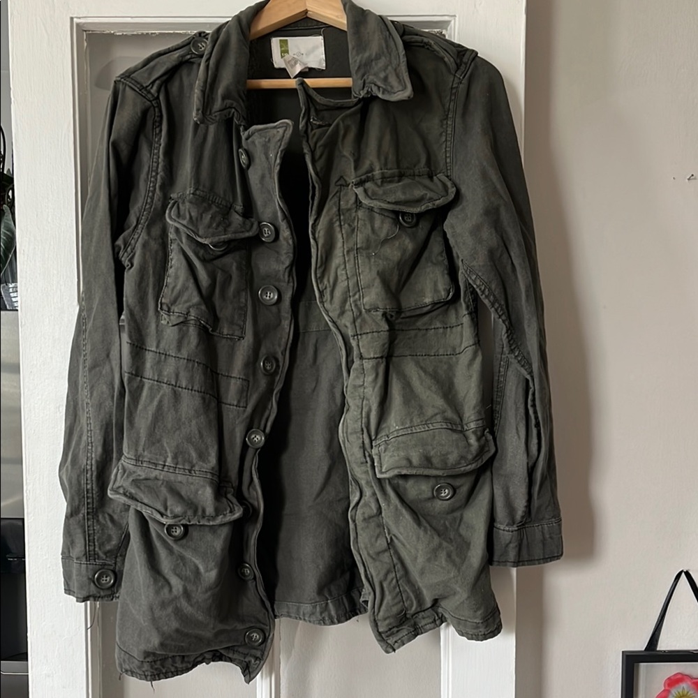 Original 2000s urban outfitters light jacket. Wire lining.
